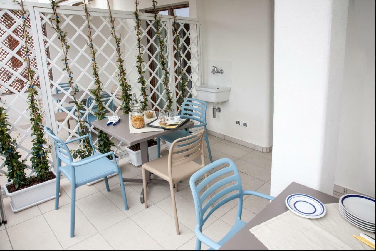 Sulmare Alba Adriatica Bed & Breakfast Exterior photo