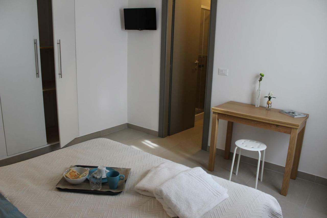 Sulmare Alba Adriatica Bed & Breakfast Exterior photo