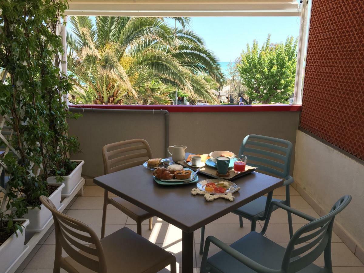 Sulmare Alba Adriatica Bed & Breakfast Exterior photo
